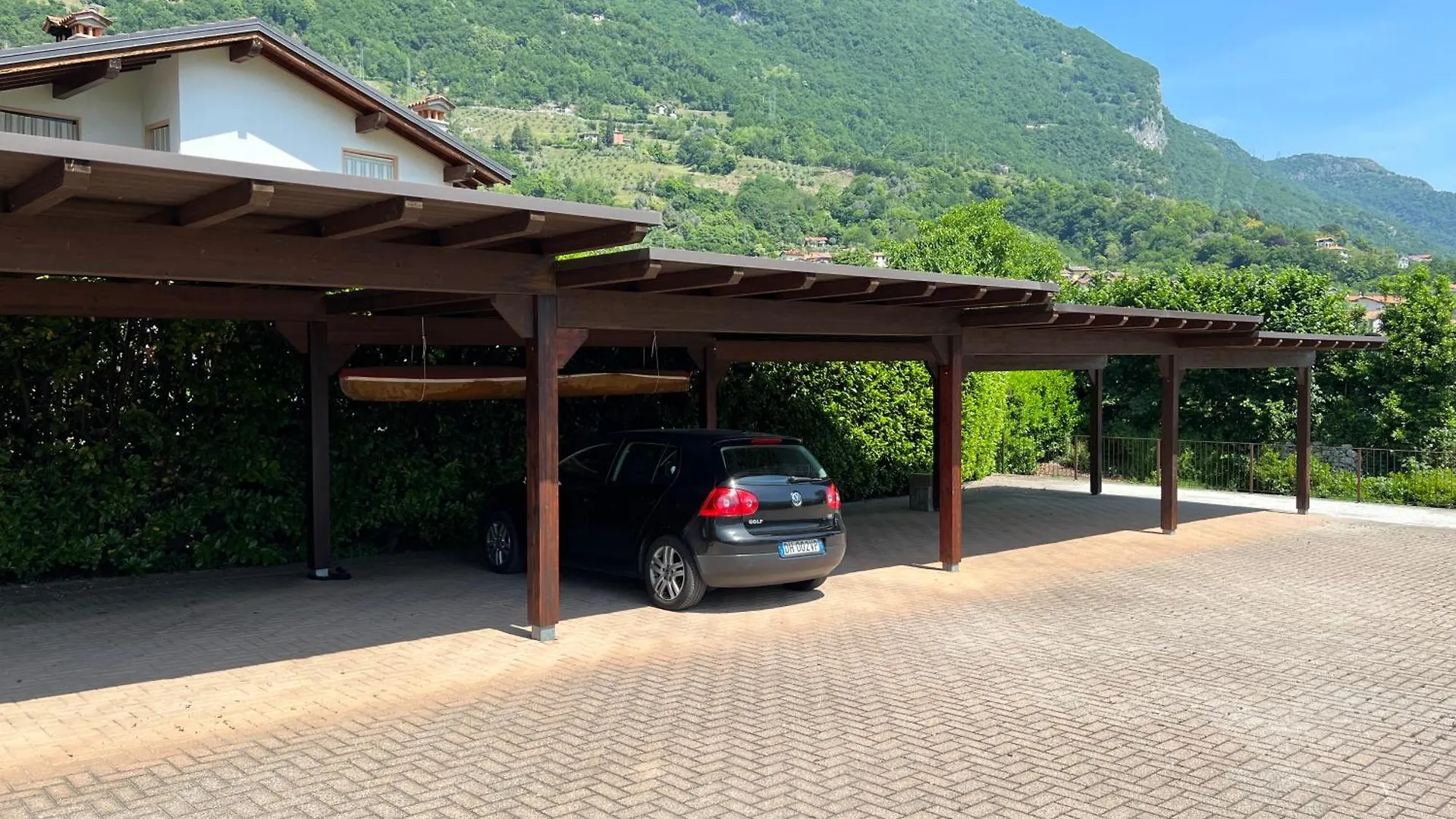 Alba Sul Lago Lenno Italien