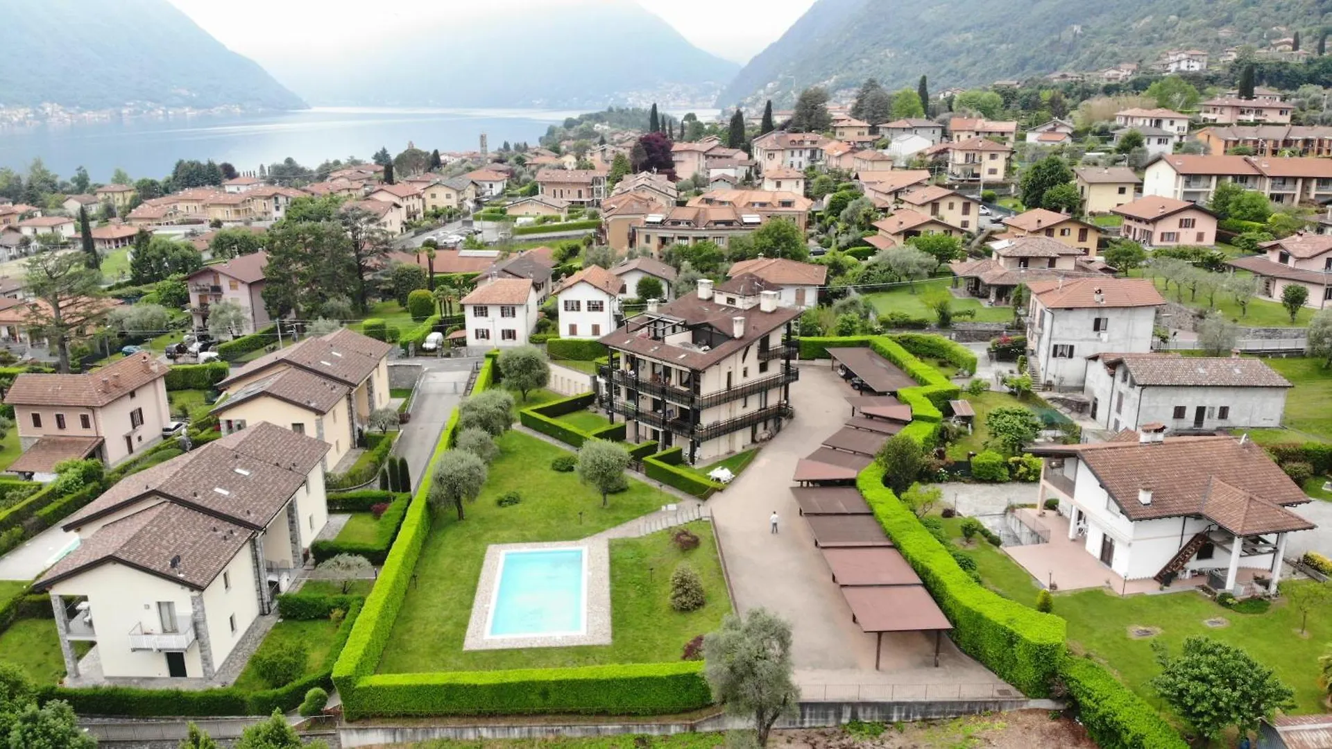 Alba Sul Lago Lenno